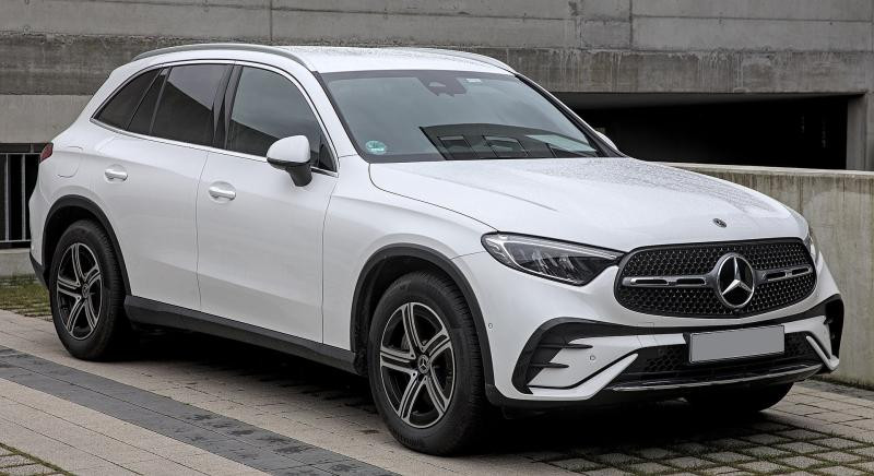 Купити Комплект обвісів AMG-Line для Mercedes GLC X254