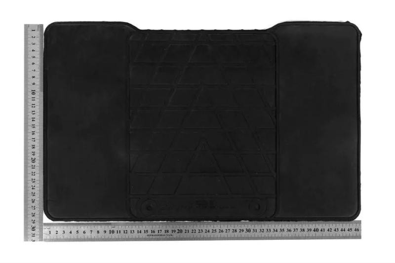 Купить Универсальная задняя перемычка коврик (Stingray Premium)