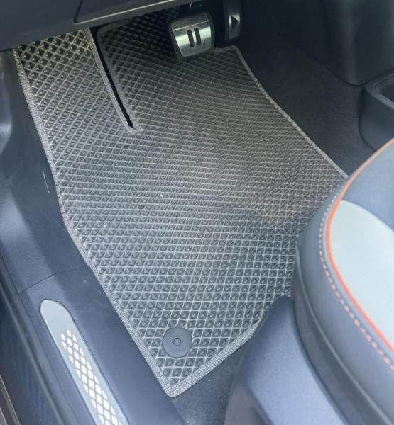 Купити Килимки EVA (Сірі) 3 ряди для Volkswagen ID.6