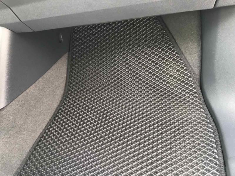 Купить Коврики EVA (Черные) 2 ряда для Volkswagen ID.6