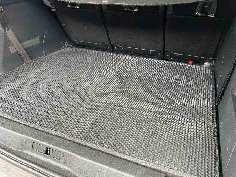 Купити Гумовий килимок багажника Carsuit (2016-2020, Чорний) для Peugeot -2023 рр