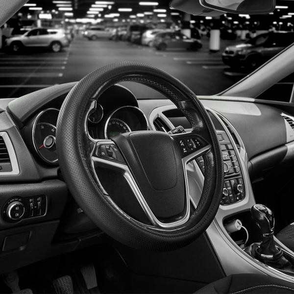 Купить Чехол на руль Carlife 39-41см, кожа, черный, белая резина, один шов, перфорированный SW341L