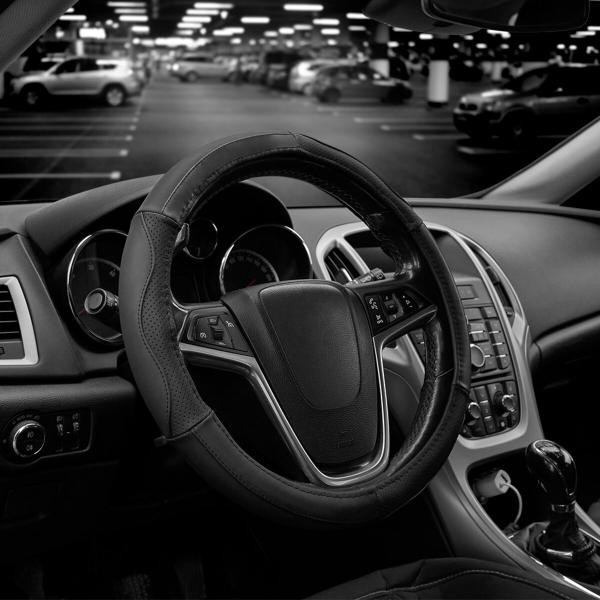 Купити Чохол на кермо Carlife 37-39см, шкіра, чорний SW243M