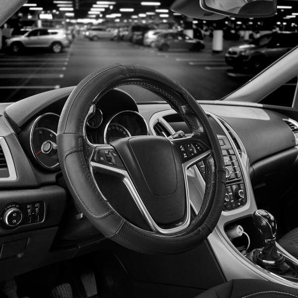 Купити Чохол на кермо Carlife 39 - 41см, шкіра, чорний SW242L