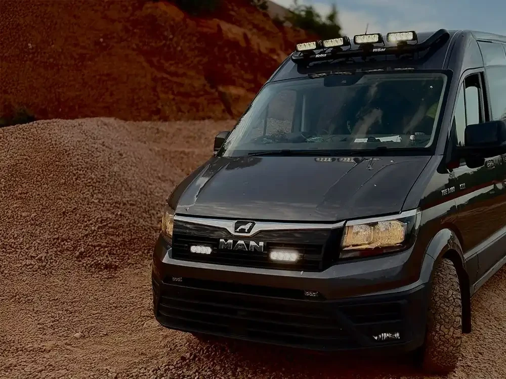 Купити Прожектор світлодіодний Lazer Triple-R 750 з маяком