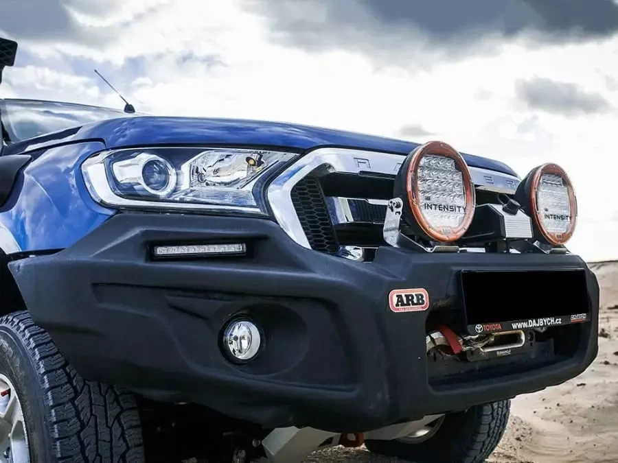 Купити Передній бампер ARB Stealthbar для Ford Ranger 2015+ LED (поворотники і габарити) SA180BL180KIT