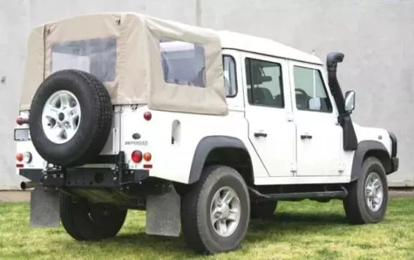 Купити Виносне кріплення запаски до заднього OE бамперу Land Rover Defender 2010+ k1700