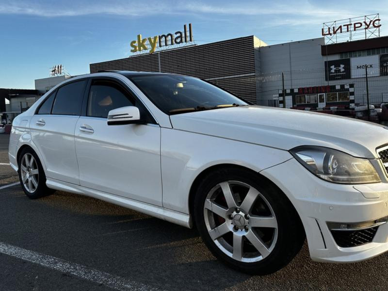 Купить Комплект обвеса C63 AMG для Mercedes C-class W204 2007-2015 гг