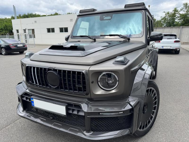 Купити Рамка решітка радіатора Carbon V1 для Mercedes G сlass W465 2025- рр