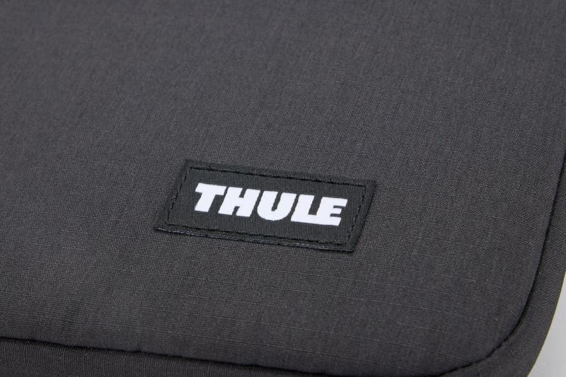 Купити Чехол Thule Lithos Sleeve MacBook Air 13'' (Black) 3205454 (TH 3205454)