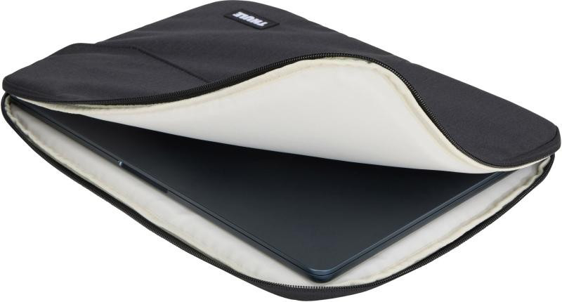 Купити Чехол Thule Lithos Sleeve MacBook Air 15'' (Black) 3205458 (TH 3205458)