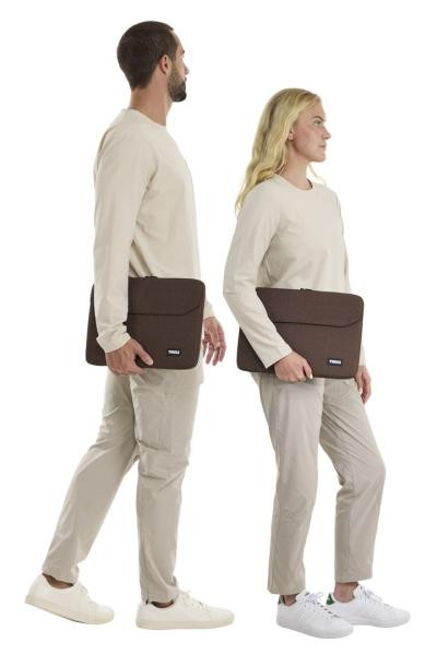 Купить Чехол Thule Lithos Sleeve MacBook Pro 16'' (Nuanced Brown) 3205461 (TH 3205461)