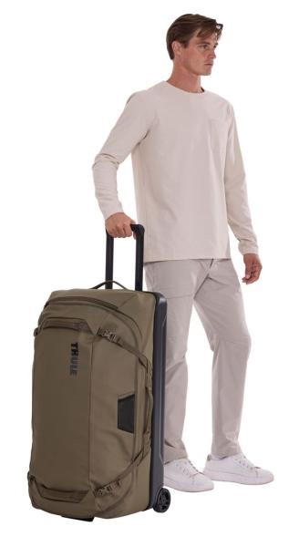Купити Сумка на колесах Thule Chasm Wheeled Duffel (Deep Khaki) 3205604 (TH 3205604)