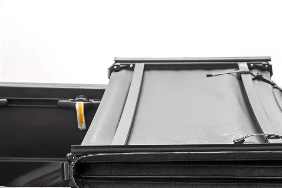 Купить Виниловая крышка на кузов 5' Tri-Fold Rough Country для Toyota Tacoma 05-15