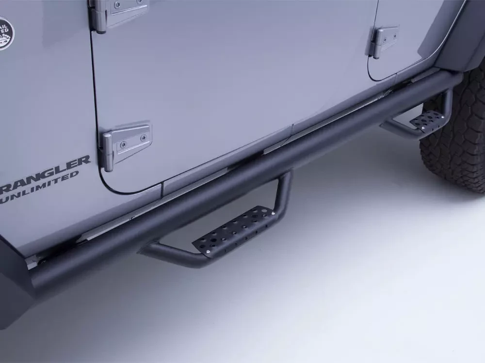 Buy Side steps Dominator D2 Go Rhino for Toyota Tacoma 05-19 Double/Crew Cab