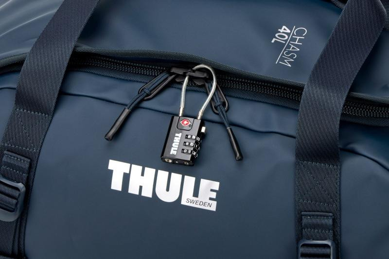 Купить Спортивная сумка Thule Chasm Duffel 40L (Darkest Blue) 3205590 (TH 3205590)