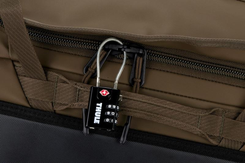 Купити Сумка на колесах Thule Chasm Carry-On 55cm (Deep Khaki) 3205602 (TH 3205602)