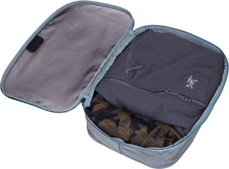 Купить Органайзер для одежды Thule Packing Cube (Medium)(Pond Grey) 3205573 (TH 3205573)