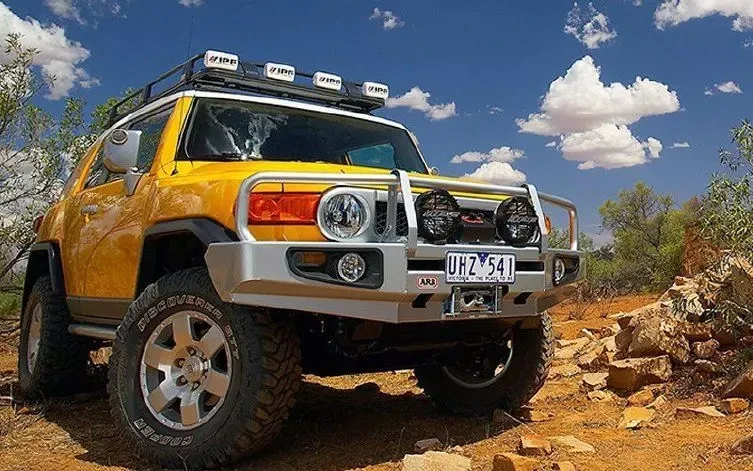 Купить Передний бампер ARB Winch DeLux для Toyota FJ-СRUISER ARB3420210