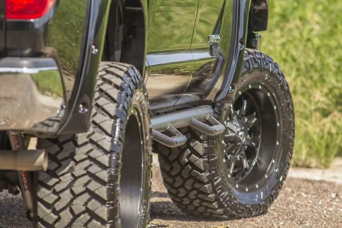 Купити Бокові сходинки Rough Country для Toyota Tundra 07-18 Double Cab