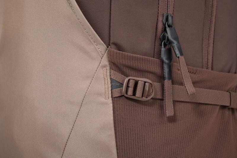 Купить Рюкзак Thule EnRoute 23L (Tinted Taupe/Nuanced Brown) 3205503 (TH 3205503)