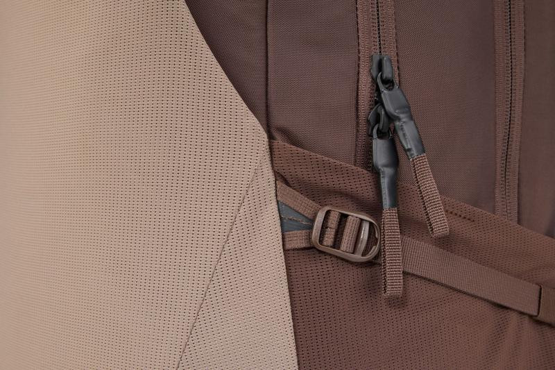 Купить Рюкзак Thule EnRoute 26L (Tinted Taupe/Nuanced Brown) 3205509 (TH 3205509)