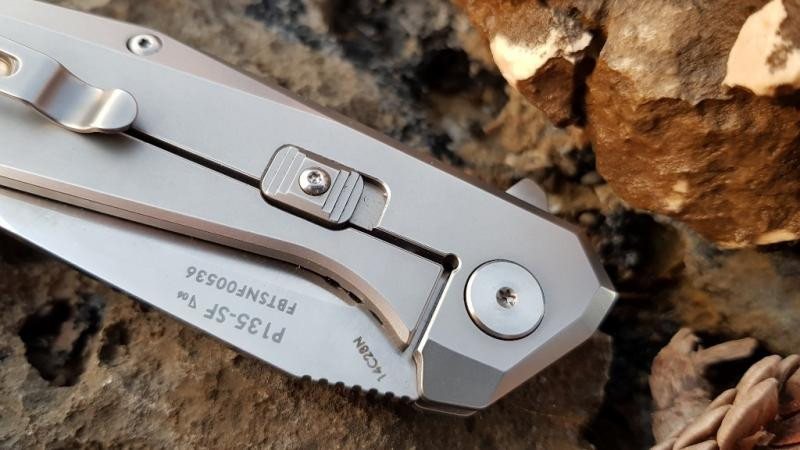 Buy Than a folding Ruike P135-SF