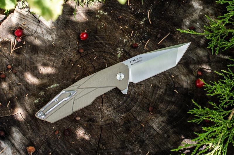 Buy Than a folding Ruike P138-W