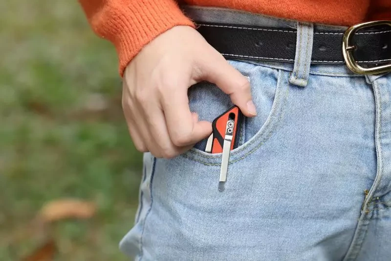 Buy Than a folding roxon k2 blade d2, white