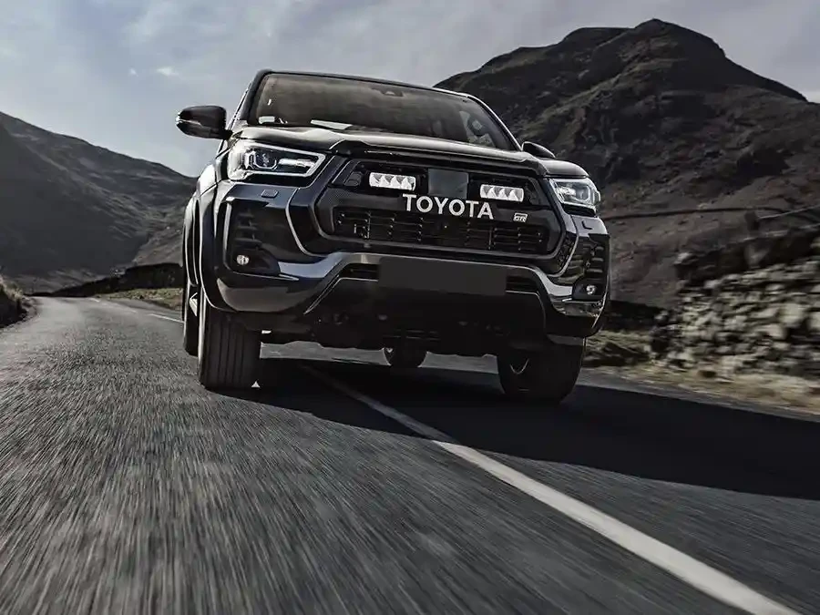 Купити Комплект оптики на Toyota Hilux GR Sport 2023+ - LAZER GK-HILUX-05