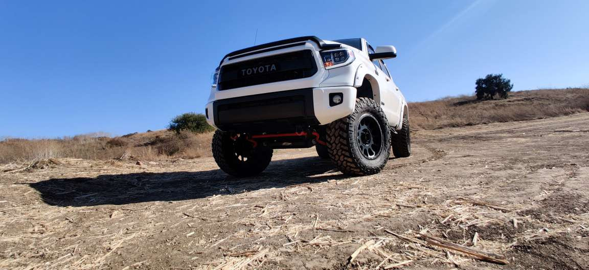 Купити Передні фари Toyota Tundra 2014-2021 LED NOVA серія хром AlphaRex AXHL-TUN14-PPTS-LED-C-A