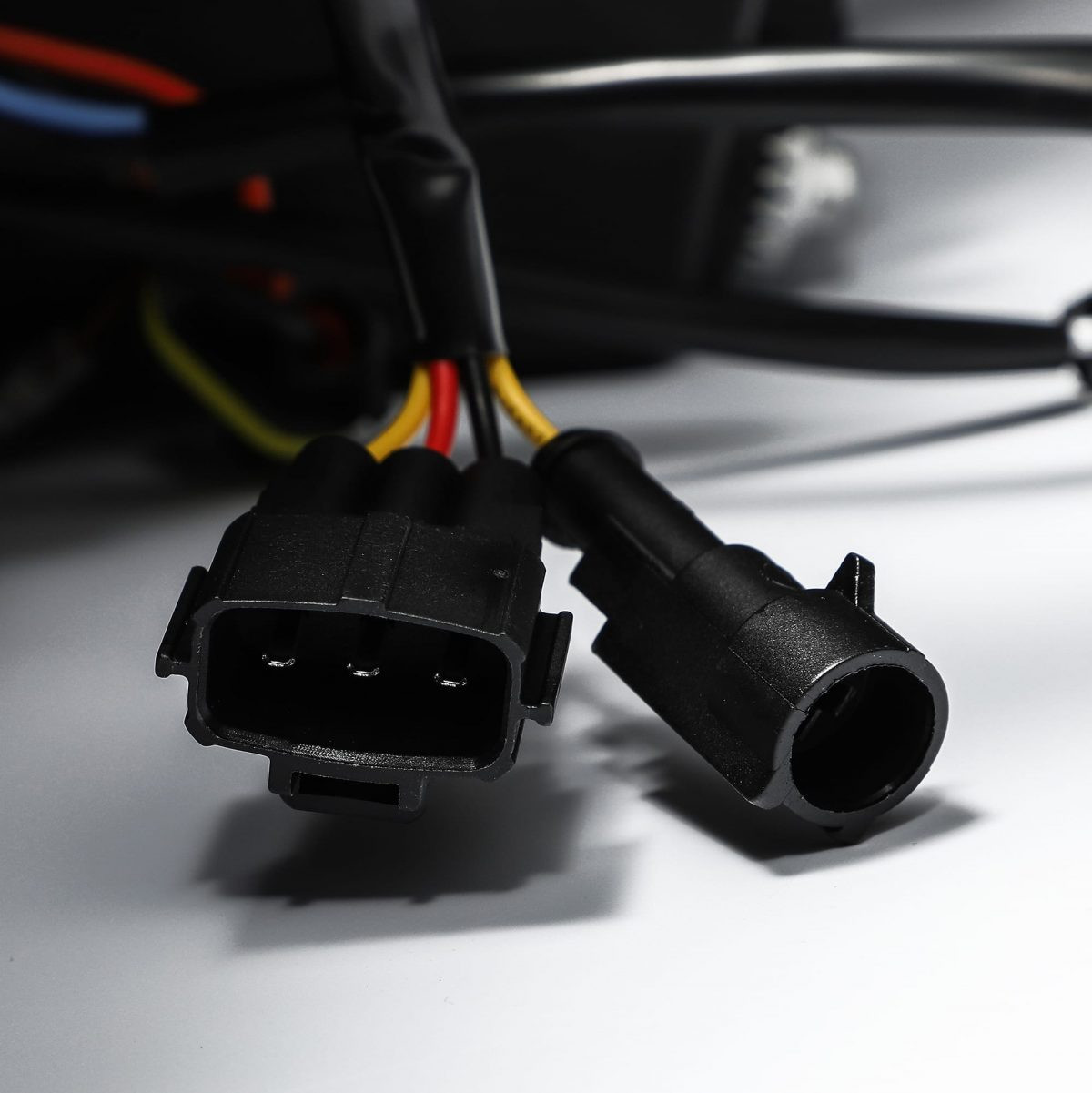 Купити Передні фари Toyota Tacoma 2016-2022 LED NOVA серія колір Alpha-Black AlphaRex AHL-TT16-N-LB