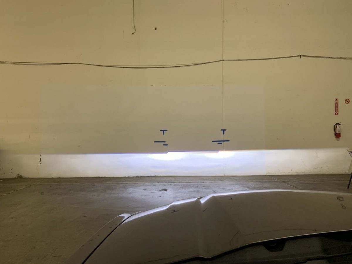 Купити Передні фари Ford Mustang 2010-2014 LED LUXX серія хром AlphaRex AHL-FM10-PL-SA-C