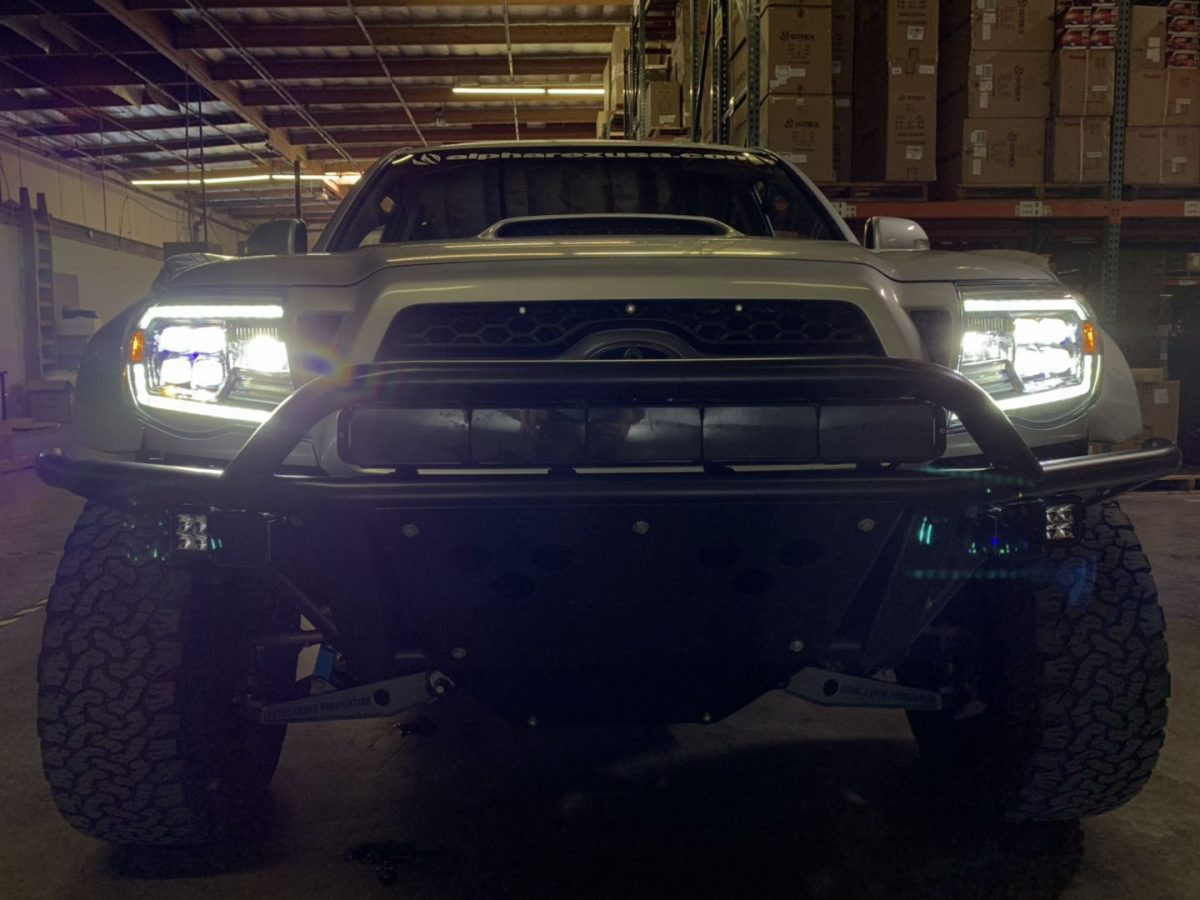 Buy Front headlights Toyota Tacoma