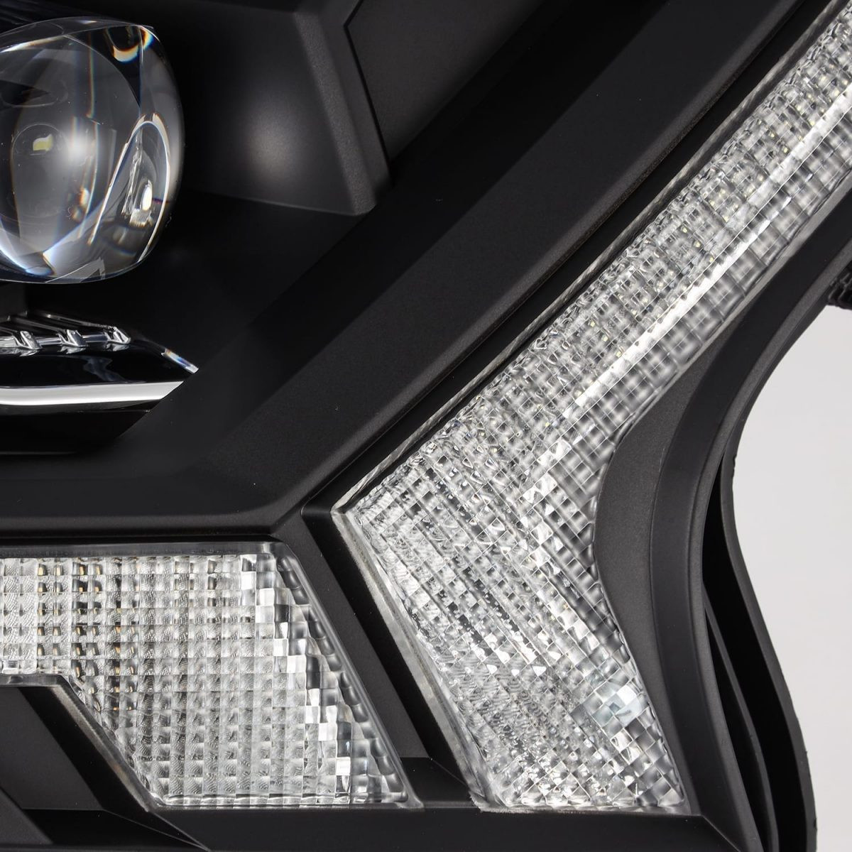 Купить Передние фары Ford Ranger 2019-2022 LED NOVA серия черные AlphaRex AHL-FR16-N-B