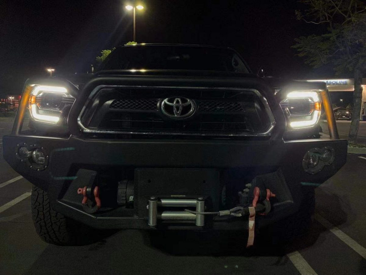 Купити Передні фари Toyota Tacoma 2012-2015  PRO серія колір Alpha-Black AlphaRex AHL-TT12-P-S-FLB