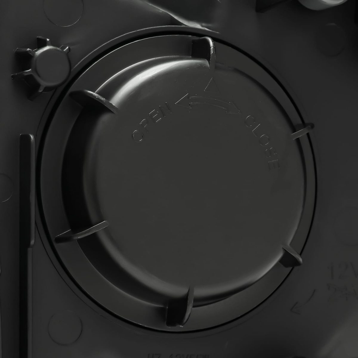 Купити Передні фари Toyota Tundra 2007-2013 LED NOVA серія колір Alpha-Black AlphaRex AHL-TUN07-N-AA-FLB