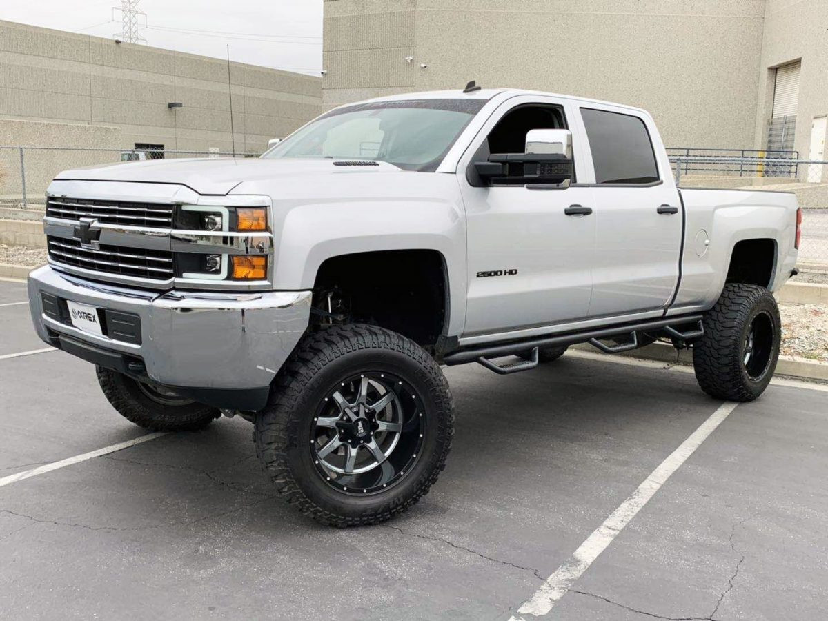 Купить Передние фары Chevrolet Silverado 3500HD 2015-2019 PRO серия черные / хром Grill вставка AlphaRex AHL-CL215-P-SA-B..