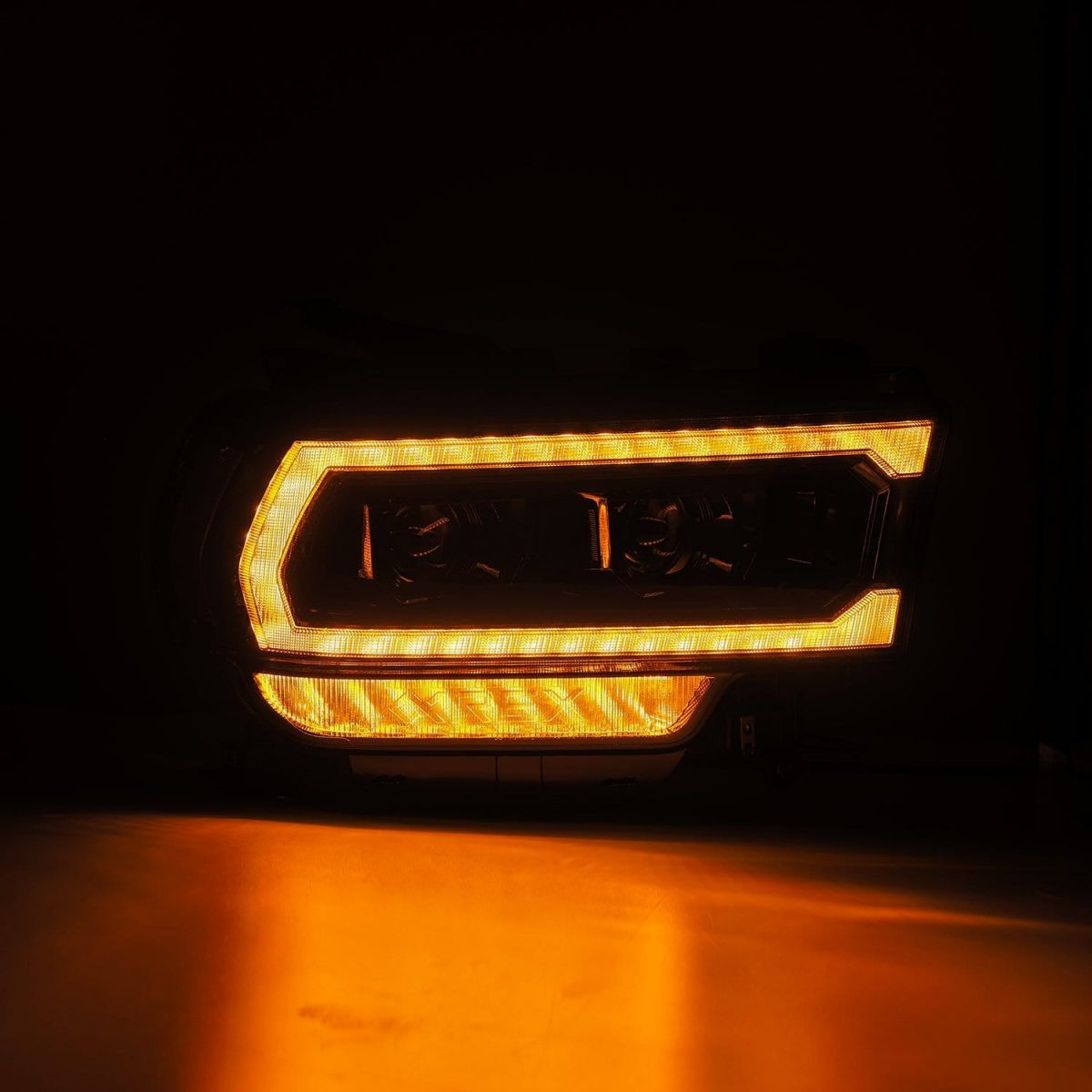 Купити Передні фари Dodge Ram 2500 2019-2023  PRO серія колір Alpha-Black AlphaRex AHL-DR219-P-S-FLB