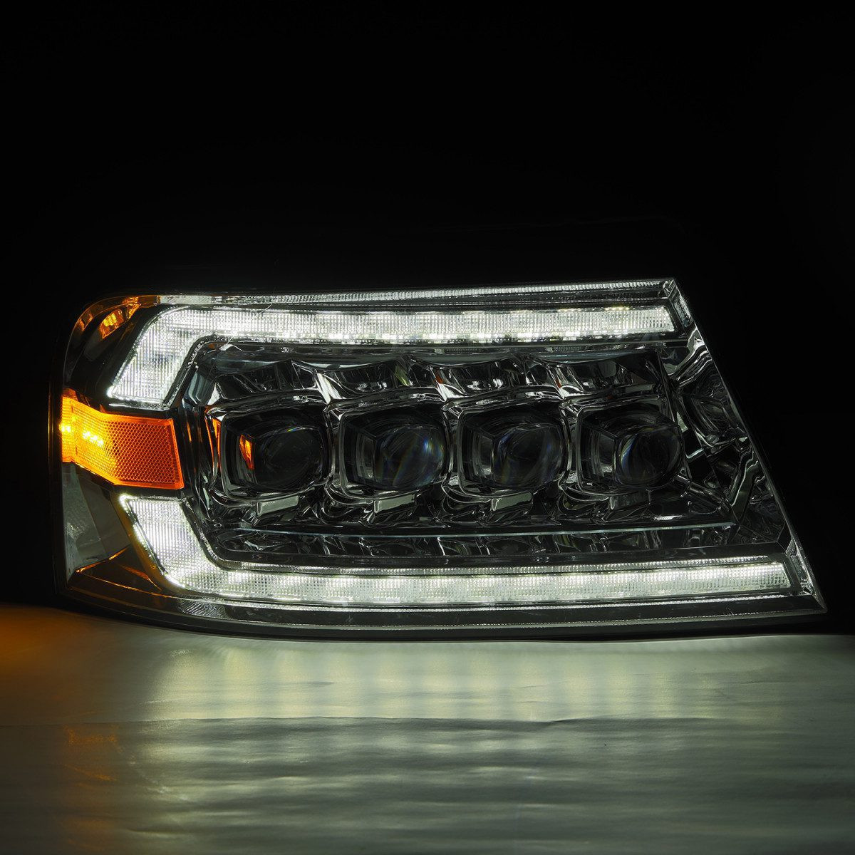 Купить Передние фары Ford F150 2004-2008 LED NOVA серия хром AlphaRex AHL-FF04-N-C