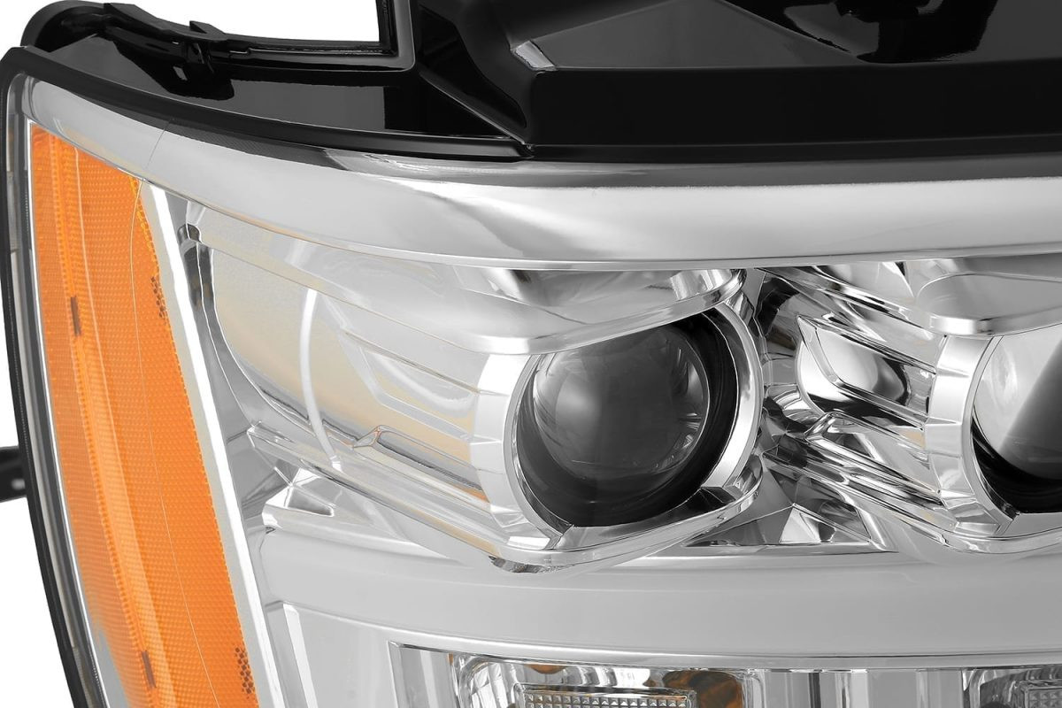 Купити Передні фари Chevy Tahoe 2007-2013 LED G2 Style LUXX серія хром AlphaRex AHL-CT07-PL-SA-C