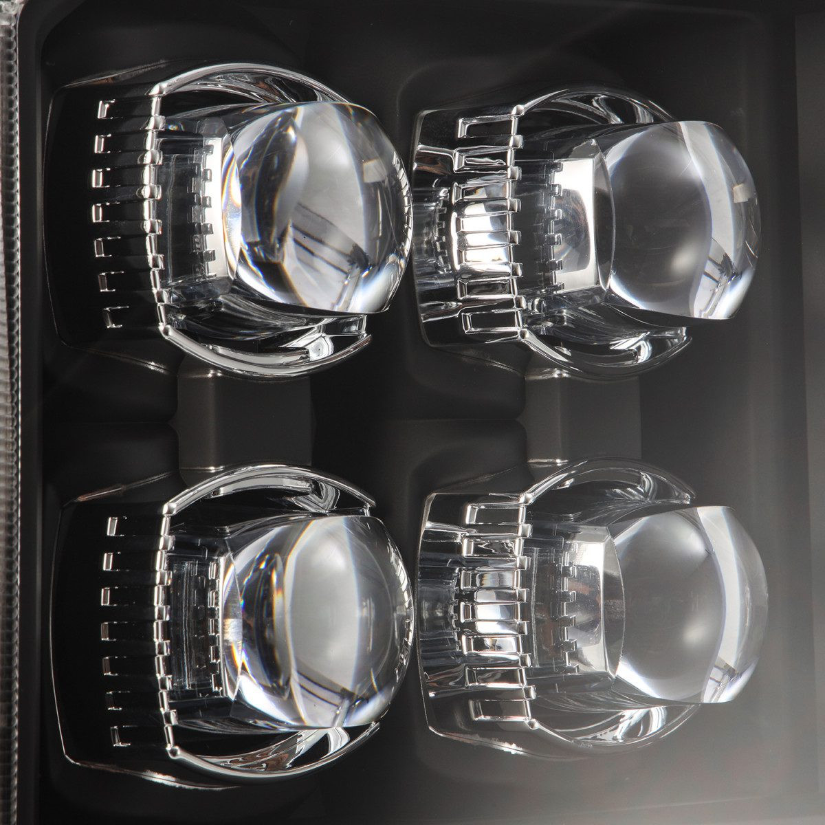 Купить Передние фары Ford F250 2005-2007 LED NOVA серия цвет Alpha-Black AlphaRex AHL-FD05-N-FLB