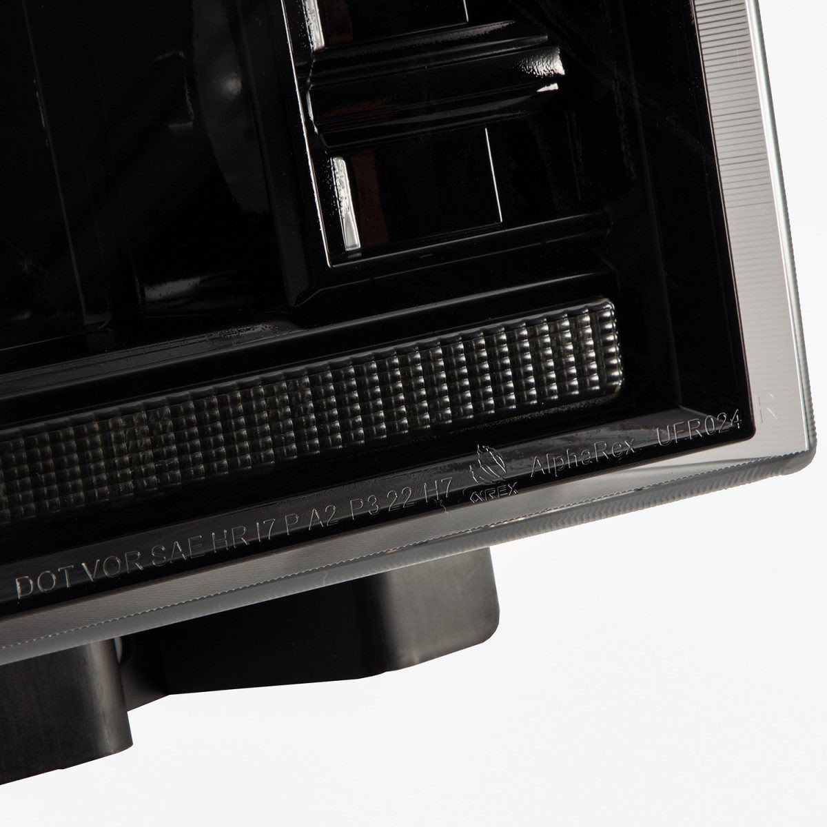 Buy FRON FROD F250 2005-2007 LED LUXX Series Color ALPHA-BLACK ALPHAREX AHL-FD05-PL-SA-FLB