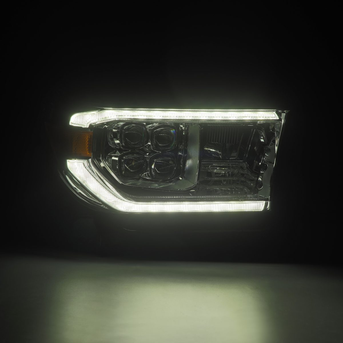 Купити Передні фари Toyota Tundra 2007-2013 LED NOVA серія хром AlphaRex AHL-TUN07-G2-N-C