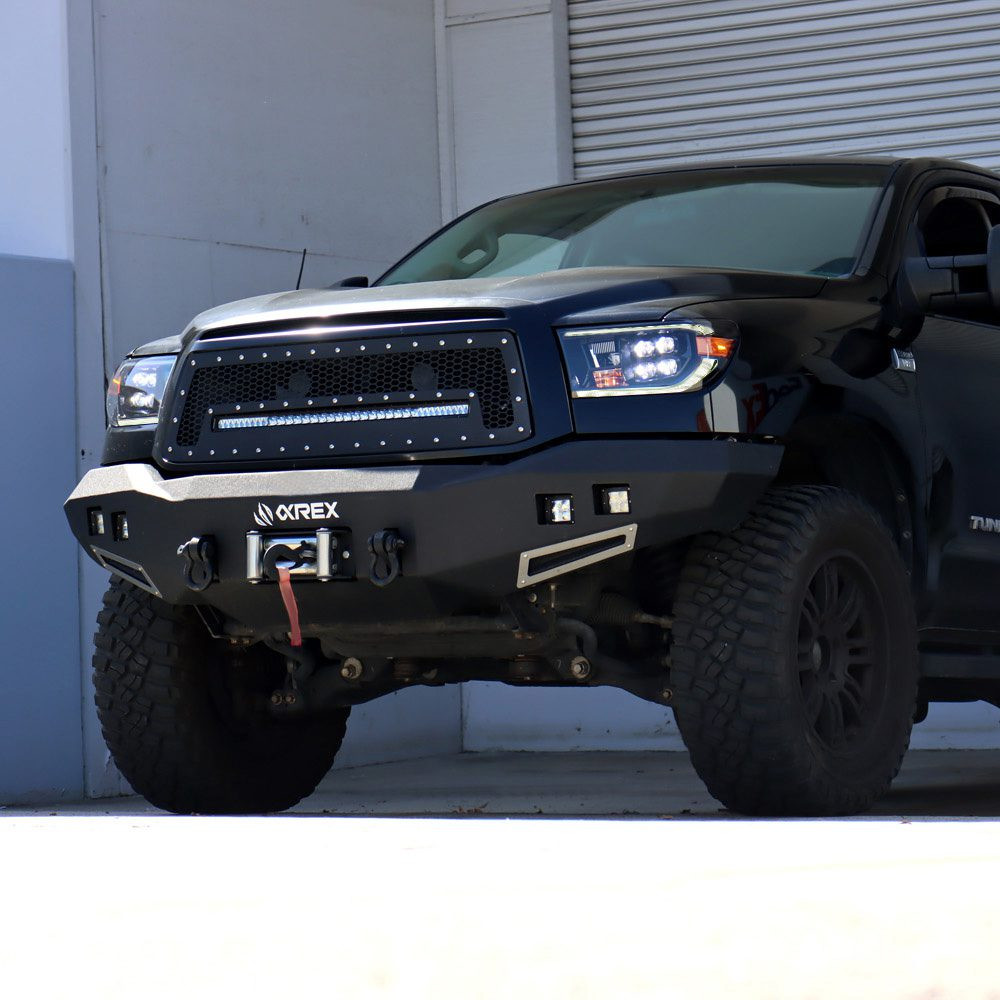 Купить Передние фары Toyota Tundra 2007-2013 LED NOVA серия цвет Alpha-Black AlphaRex AHL-TUN07-G2-N-LB