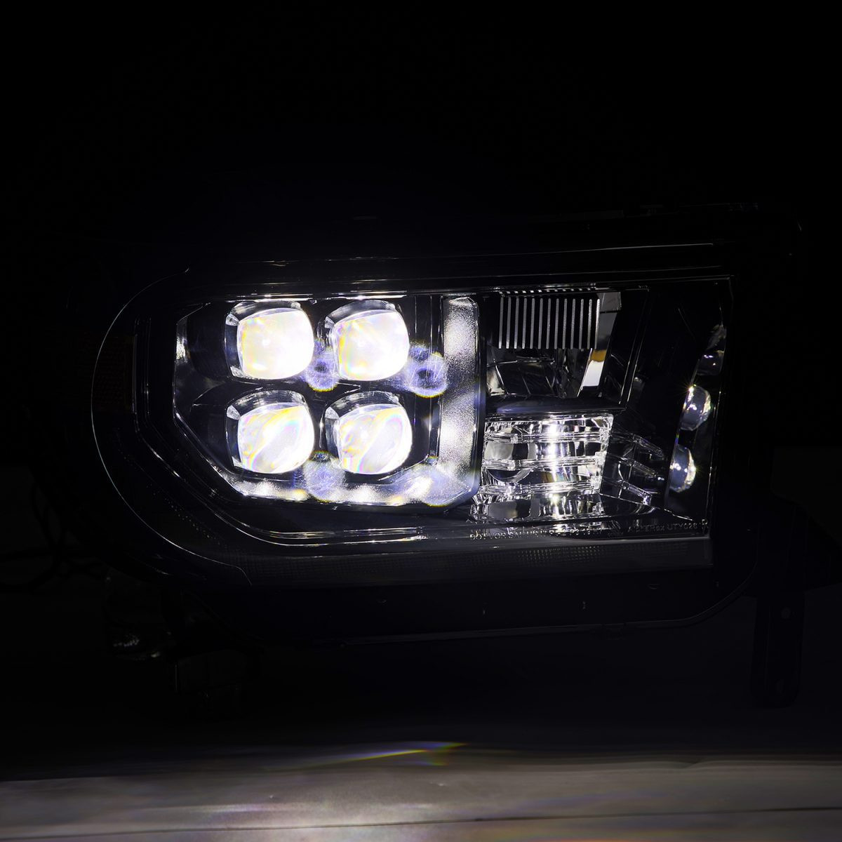 Купить Передние фары Toyota Tundra 2007-2013 LED NOVA серия цвет Alpha-Black AlphaRex AHL-TUN07-G2-N-LB