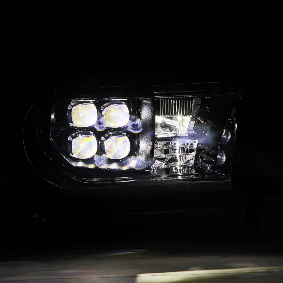 Купить Передние фары Toyota Tundra 2007-2013 LED NOVA серия цвет Alpha-Black AlphaRex AHL-TUN07-G2-N-LB