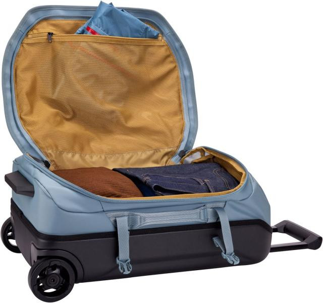 Купить Чемодан на колесах Thule Chasm Carry On 55cm/22' (Pond) (TH 3204986)