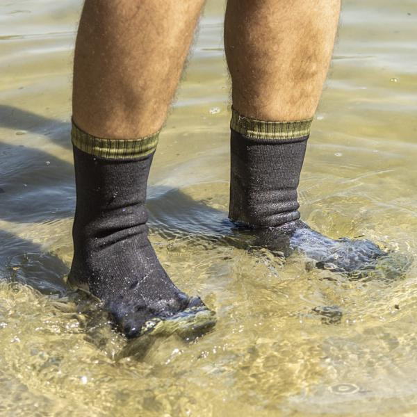 Buy Socks waterproof dexhell thermlite, p-p xl, with green stripe