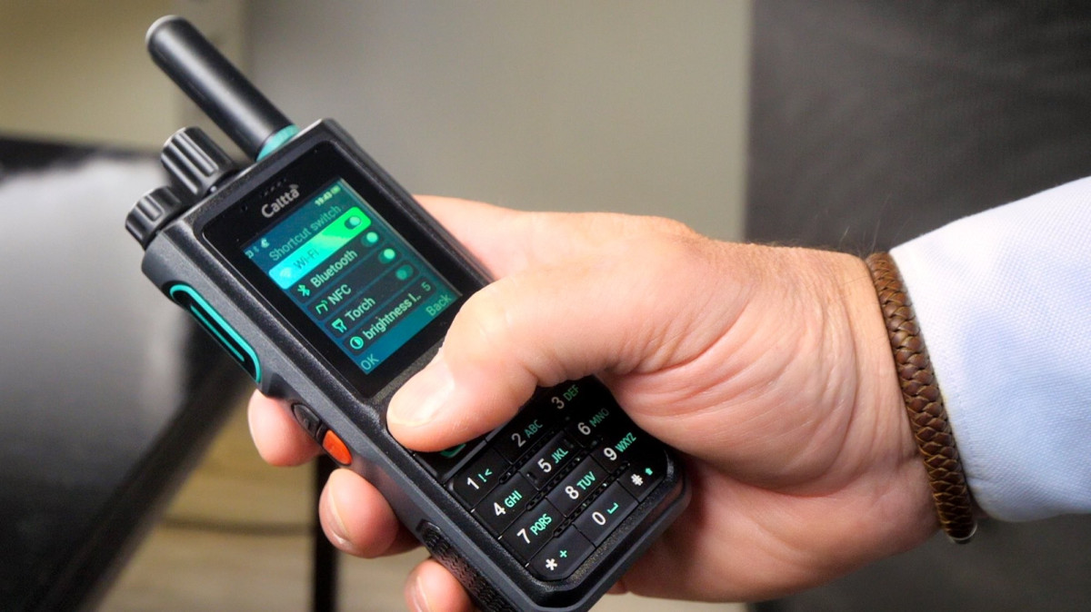 Buy Portable DMR radio station Calta DH590